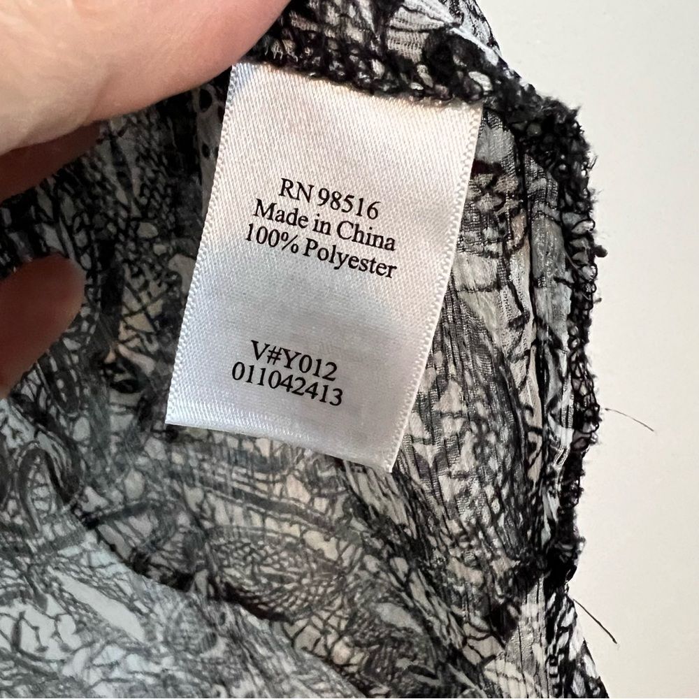 Coldwater Creek Blouse Size Large Sheer Black & White Lightweight Long Sleeves - Picture 6 of 7
